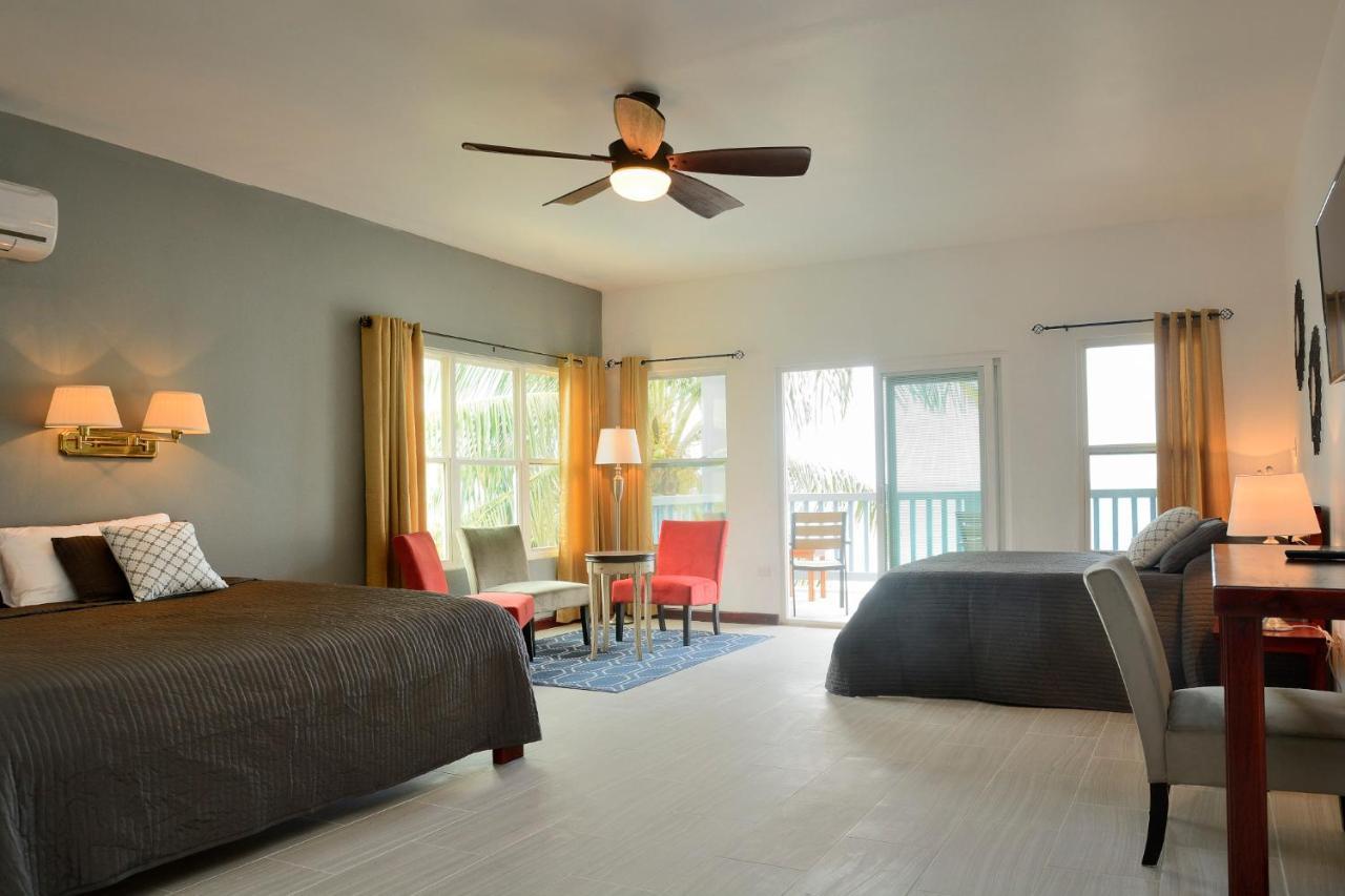 Parrot Cove Lodge 홉킨스 외부 사진