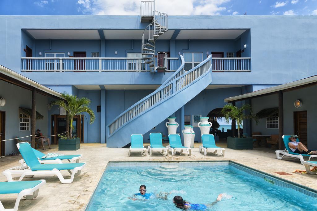 Parrot Cove Lodge 홉킨스 외부 사진